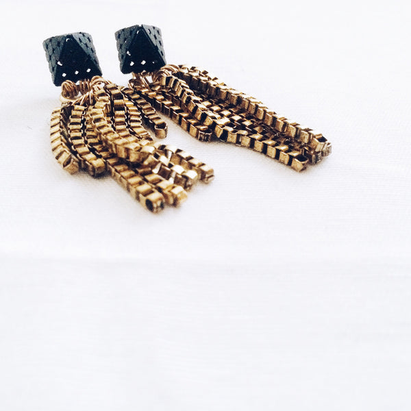 Tiano Earrings