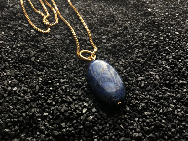Aapeli Neckpiece