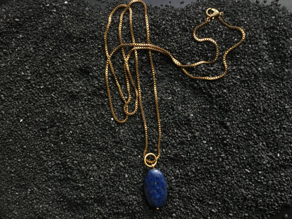 Aapeli Neckpiece